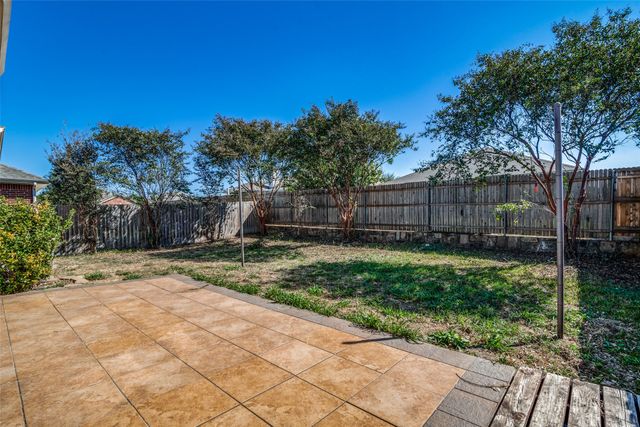 2014 Zavala, Forney, TX 75126