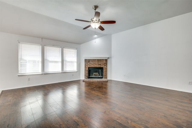 2014 Zavala, Forney, TX 75126