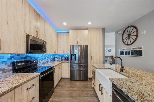 6817 Coral Reef Street, Lake Worth, FL 33467