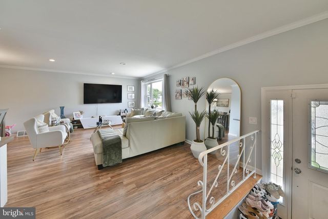 9747 HOFF ST, Philadelphia, PA 19115