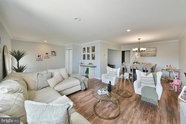 9747 HOFF ST, Philadelphia, PA 19115