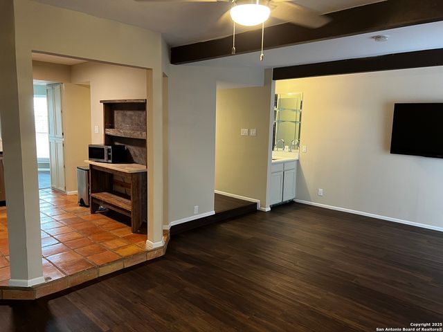 115 Caleta Beach, San Antonio, TX 78232