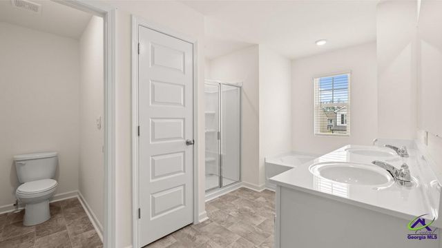 201 Cattle Drive, Perry, GA 31069