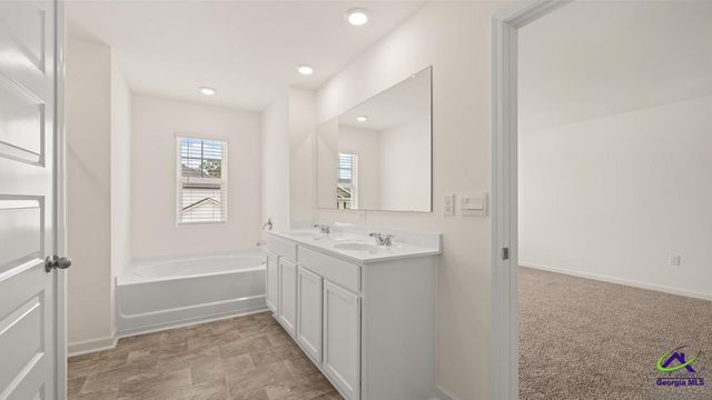 201 Cattle Drive, Perry, GA 31069