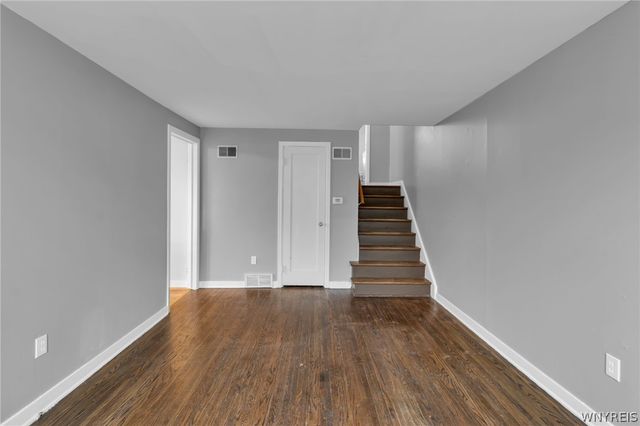 946 Highland Avenue, Tonawanda, NY 14223