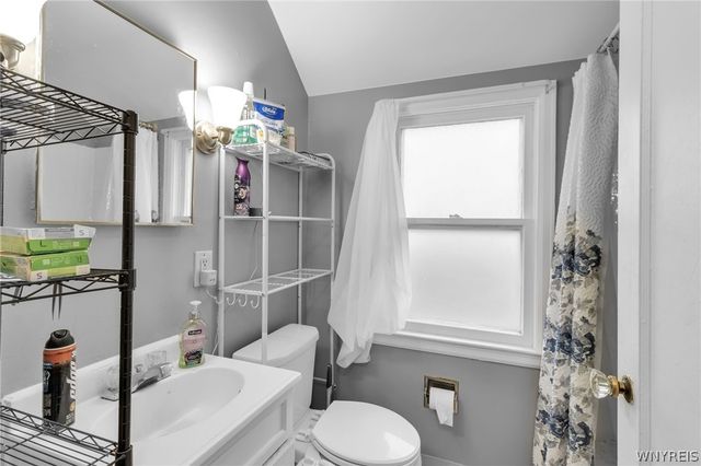 946 Highland Avenue, Tonawanda, NY 14223