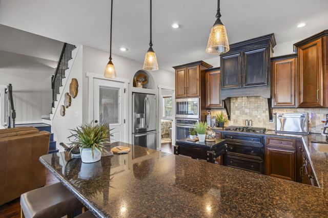 744 Miracle Rd, Decaturville, TN 38329