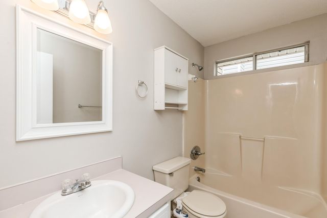 3036 Yorktown Circle, Fort Walton Beach, FL 32547