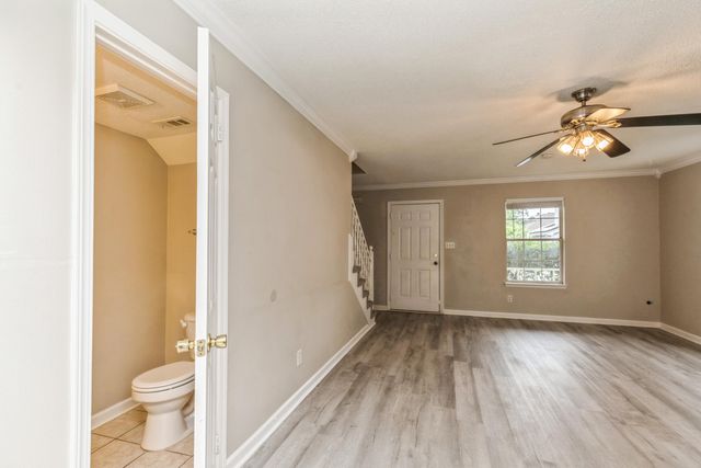 3036 Yorktown Circle, Fort Walton Beach, FL 32547