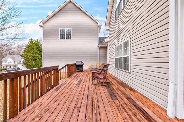 7813 Wilson Farm Road, Summerfield, NC 27358