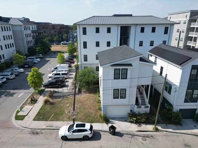 108 Cooper Street, Charleston, SC 29403