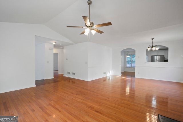 1068 S Gordon Road, Austell, GA 30168