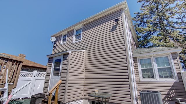 39 Harrison Street, Sayreville, NJ 08872