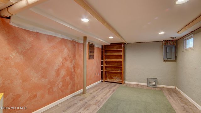 39 Harrison Street, Sayreville, NJ 08872