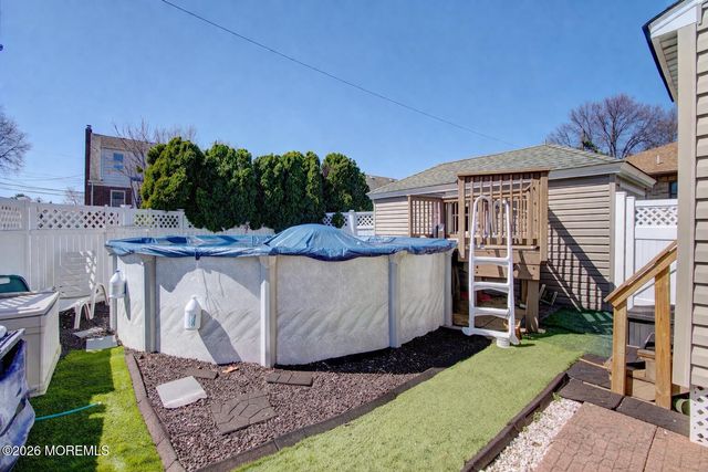 39 Harrison Street, Sayreville, NJ 08872