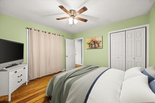 82 Midland Rd, Somerset, MA 02726