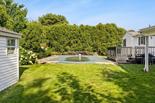 82 Midland Rd, Somerset, MA 02726