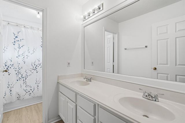 1107 Elmgrove Park Lane, Seabrook, TX 77586