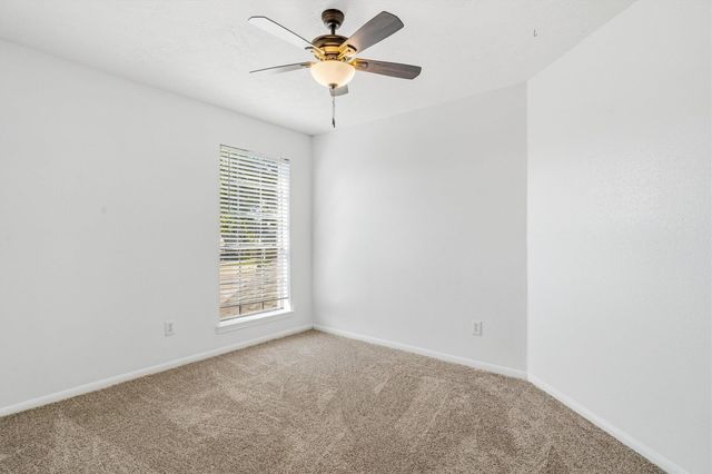 1107 Elmgrove Park Lane, Seabrook, TX 77586