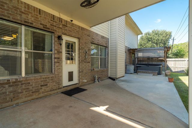 1107 Elmgrove Park Lane, Seabrook, TX 77586