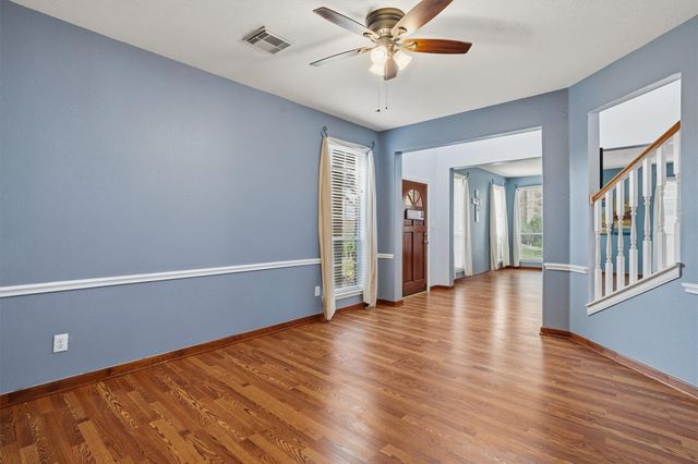 1107 Elmgrove Park Lane, Seabrook, TX 77586