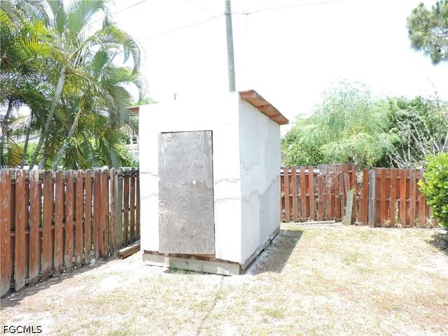 19000 Tampa RD S, Fort Myers, FL 33967