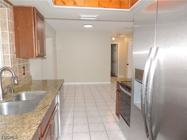 19000 Tampa RD S, Fort Myers, FL 33967