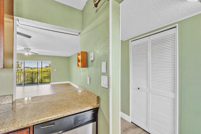 7541 NW 16th Street 1411, Plantation, FL 33313