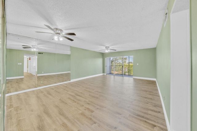 7541 NW 16th Street 1411, Plantation, FL 33313