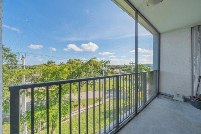 7541 NW 16th Street 1411, Plantation, FL 33313