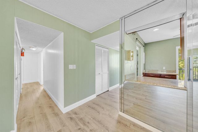 7541 NW 16th Street 1411, Plantation, FL 33313