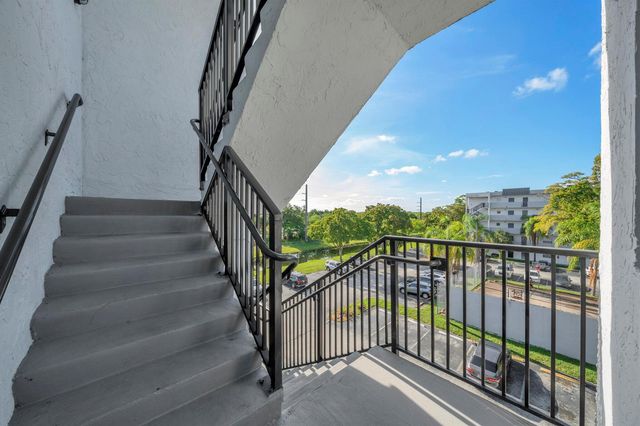7541 NW 16th Street 1411, Plantation, FL 33313