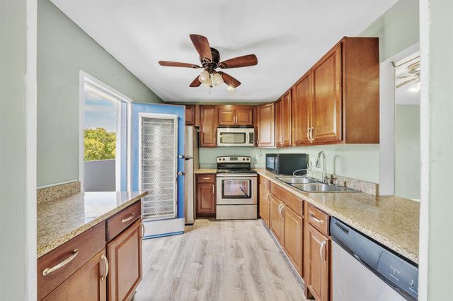 7541 NW 16th Street 1411, Plantation, FL 33313