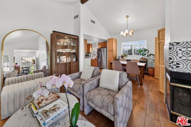 6838 Haywood Street, Los Angeles, CA 91042