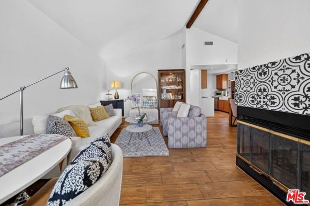 6838 Haywood Street, Los Angeles, CA 91042