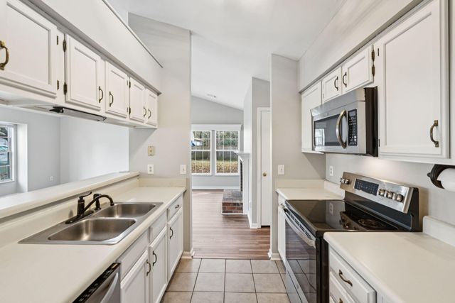 2763 Flower Creek Way, Charleston, SC 29414