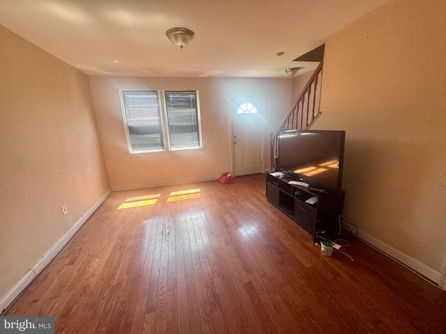 4818 GREENCREST RD, Baltimore, MD 21206