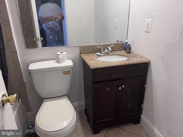 4818 GREENCREST RD, Baltimore, MD 21206