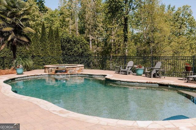 3881 Alexandria Drive, Gainesville, GA 30506