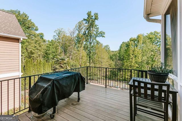 3881 Alexandria Drive, Gainesville, GA 30506