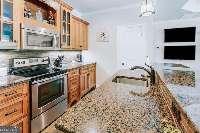 3881 Alexandria Drive, Gainesville, GA 30506