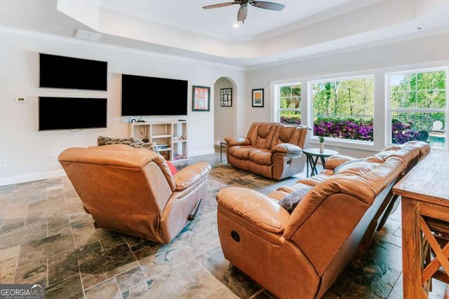 3881 Alexandria Drive, Gainesville, GA 30506