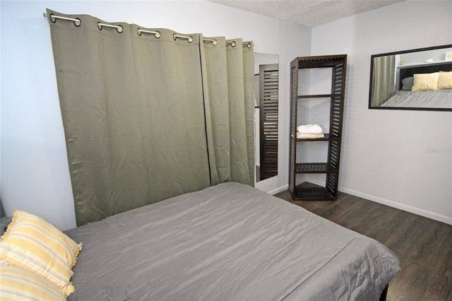 2606 E CRYSTAL LAKE AVENUE, Orlando, FL 32806