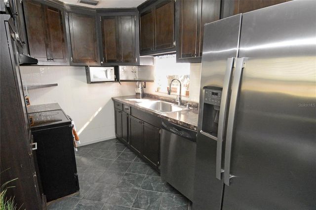 2606 E CRYSTAL LAKE AVENUE, Orlando, FL 32806