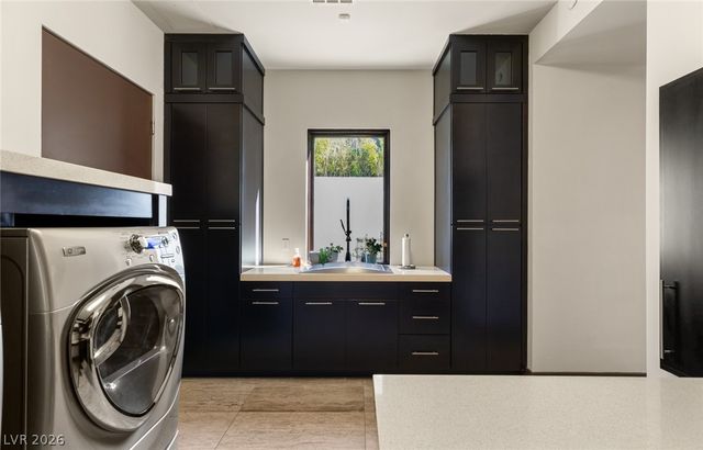 2805 Via Tazzoli Court, Henderson, NV 89052