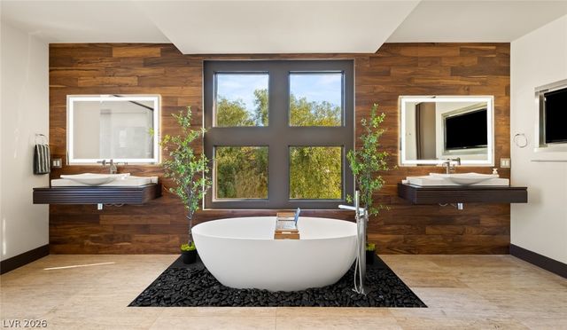 2805 Via Tazzoli Court, Henderson, NV 89052