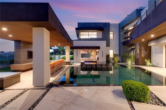 2805 Via Tazzoli Court, Henderson, NV 89052