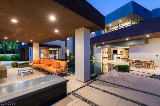 2805 Via Tazzoli Court, Henderson, NV 89052