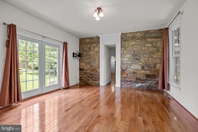 4223 FERGUSON DR, Doylestown, PA 18902