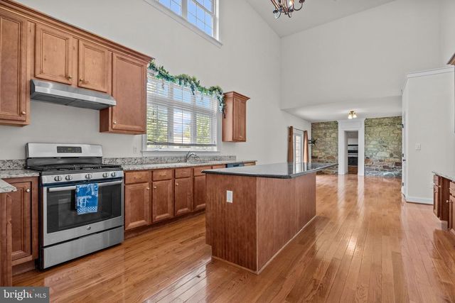 4223 FERGUSON DR, Doylestown, PA 18902